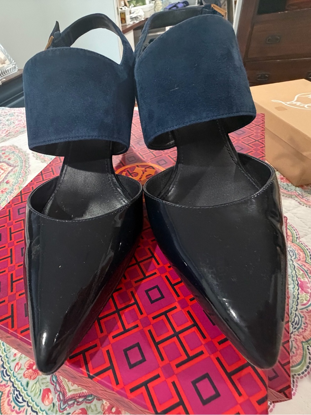 Women's Pointed Toe D'Orsay Slingback - Navy and Black